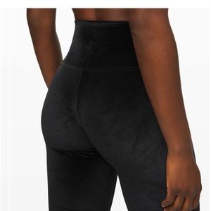 Lululemon wunder lounge High rise tight - velvet like 28 inch inseam size 4
